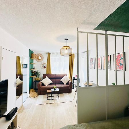 Studio T1- 2 Min Des Plages - Golf-Juan - Clim&Wifi Валлорис Экстерьер фото